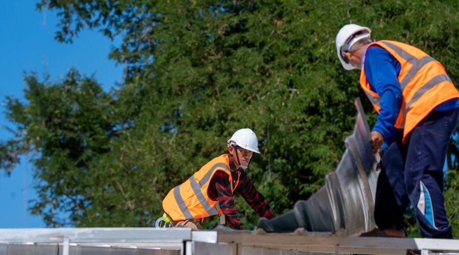 Professional Flat Roofing Installation in Oakland, ME